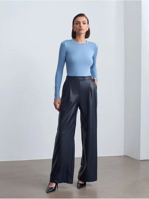 DILVIN Pantalon Large Taille Haute En Simili Cuir - Kiabi DILVIN Pantalon Large Taille Haute En Simili Cuir - Kiabi