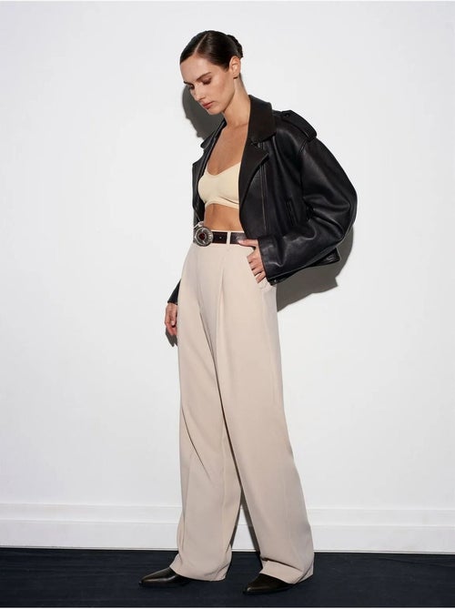 DILVIN Pantalon Palazzo Taille Haute En Crêpe - Kiabi DILVIN Pantalon Palazzo Taille Haute En Crêpe - Kiabi