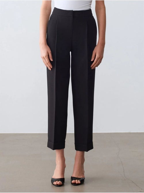 DILVIN Pantalon Tailleur Femme Taille Haute Jambe Droite - Kiabi DILVIN Pantalon Tailleur Femme Taille Haute Jambe Droite - Kiabi
