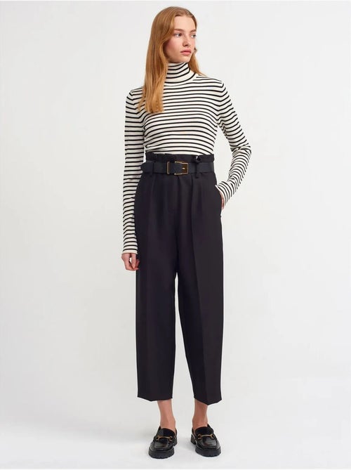 DILVIN Pull Femme Rayé En Maille Côtelée À Col Roulé - Kiabi DILVIN Pull Femme Rayé En Maille Côtelée À Col Roulé - Kiabi