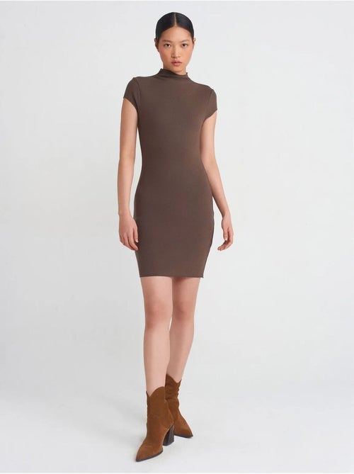 DILVIN Robe Courte Moulante Sans Coutures - Kiabi DILVIN Robe Courte Moulante Sans Coutures - Kiabi