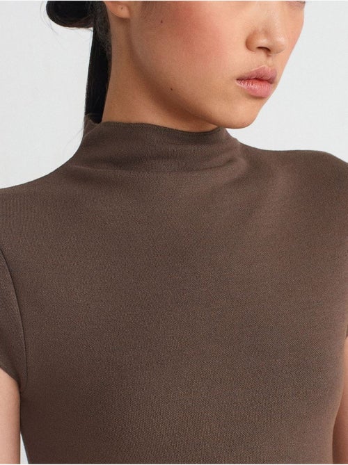 DILVIN Robe Courte Moulante Sans Coutures - Kiabi DILVIN Robe Courte Moulante Sans Coutures - Kiabi