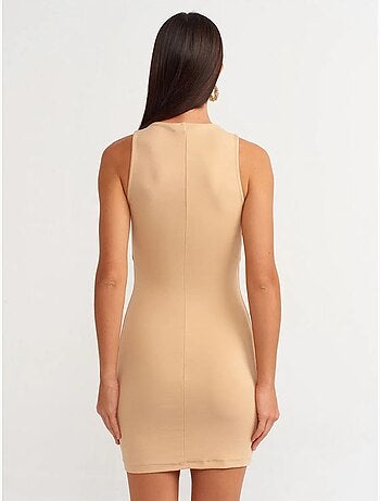 Dilvin robe courte moulante sans manches