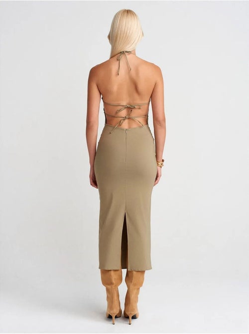 DILVIN Robe Midi Moulante À Col Halter - Kiabi DILVIN Robe Midi Moulante À Col Halter - Kiabi