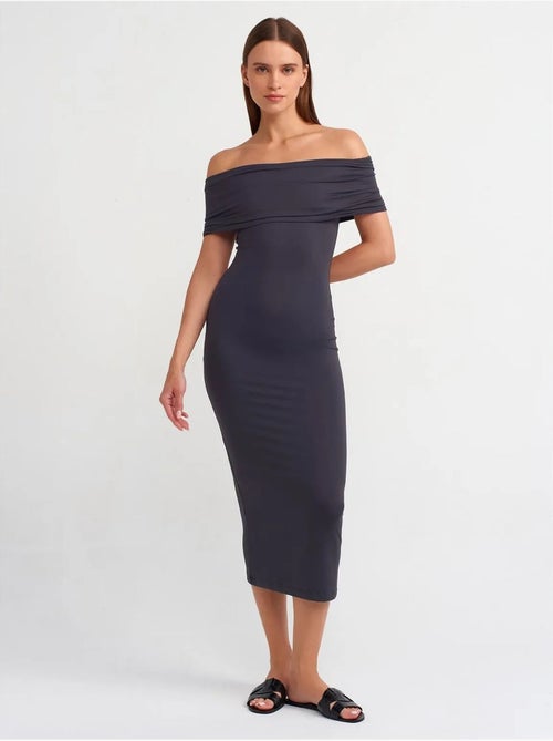 DILVIN Robe Midi Moulante À Épaules Dénudées - Kiabi DILVIN Robe Midi Moulante À Épaules Dénudées - Kiabi
