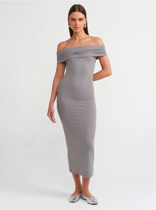 DILVIN Robe Midi Moulante À Épaules Dénudées - Kiabi DILVIN Robe Midi Moulante À Épaules Dénudées - Kiabi