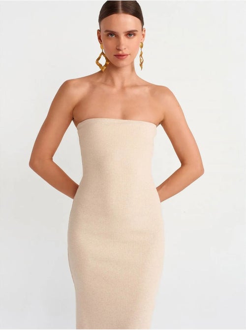 DILVIN Robe Midi Moulante Sans Bretelles - Kiabi DILVIN Robe Midi Moulante Sans Bretelles - Kiabi