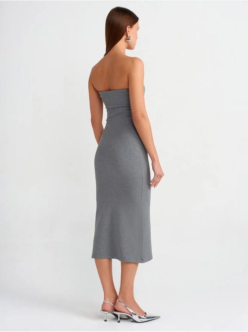 DILVIN Robe Midi Moulante Sans Bretelles - Kiabi DILVIN Robe Midi Moulante Sans Bretelles - Kiabi