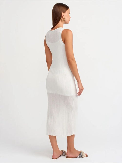 DILVIN Robe Midi Moulante Sans Manches À Côtes - Kiabi DILVIN Robe Midi Moulante Sans Manches À Côtes - Kiabi