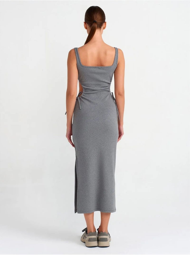 Dilvin robe midi moulante sans manches avec découpe Gris Noir - Kiabi