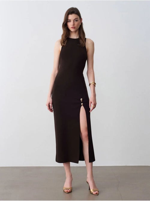 DILVIN Robe Midi Moulante Sans Manches En Maille Côtelée - Kiabi DILVIN Robe Midi Moulante Sans Manches En Maille Côtelée - Kiabi
