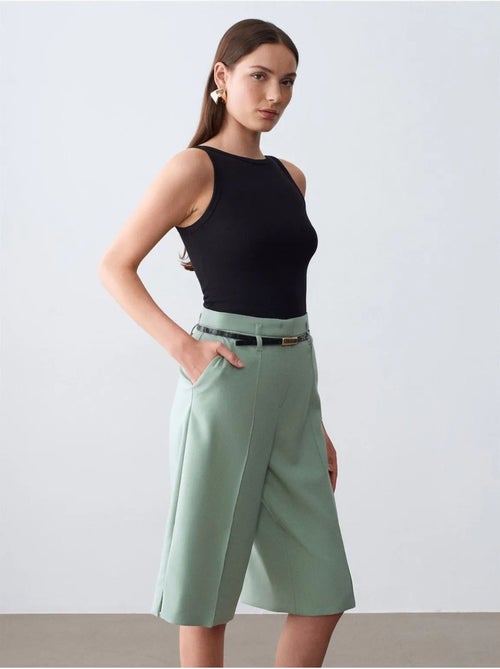 DILVIN Short En Crêpe À Taille Haute Et Ceinture - Kiabi