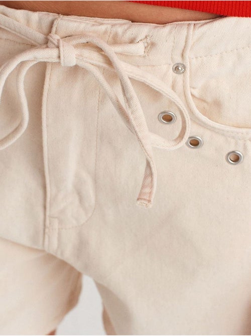 DILVIN Short En Denim De Coton Pour Femme Avec Cordon - Kiabi DILVIN Short En Denim De Coton Pour Femme Avec Cordon - Kiabi