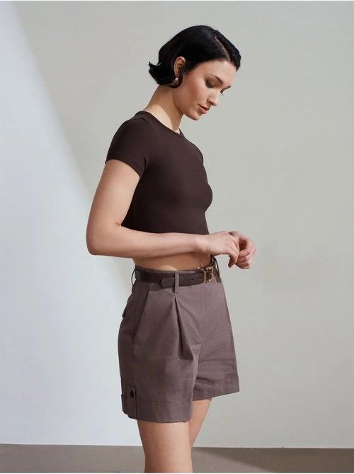 DILVIN Short En Popeline Taille Haute Avec Ceinture - Kiabi DILVIN Short En Popeline Taille Haute Avec Ceinture - Kiabi