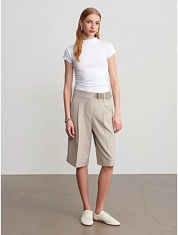 DILVIN Short Tailleur Rayé À Taille Haute Et Ceinture