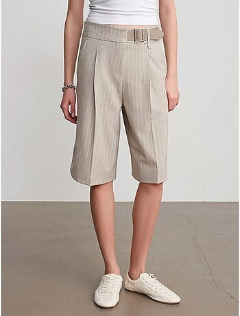 DILVIN Short Tailleur Rayé À Taille Haute Et Ceinture