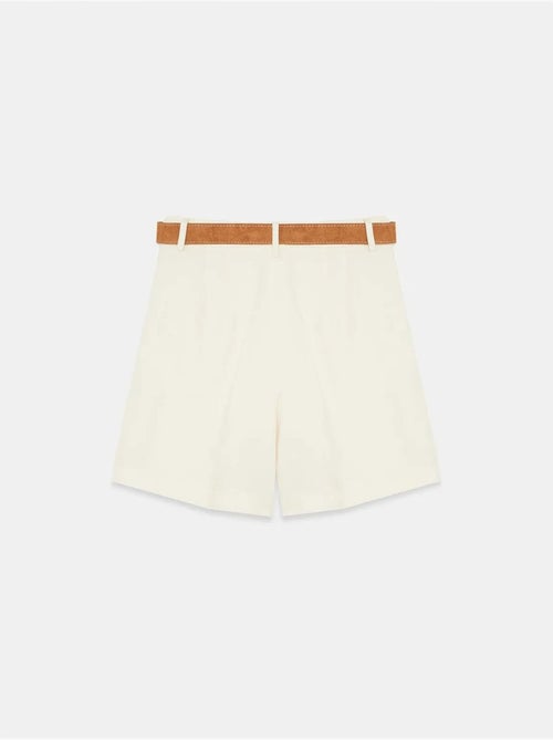 DILVIN Short Tailleur Taille Haute À Jambe Large - Kiabi DILVIN Short Tailleur Taille Haute À Jambe Large - Kiabi