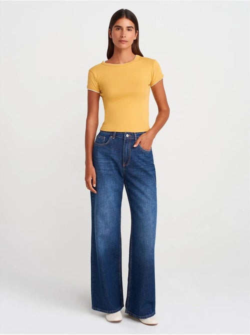 DILVIN T-shirt Court En Coton, Coupe Ajustée, Femme - Kiabi DILVIN T-shirt Court En Coton, Coupe Ajustée, Femme - Kiabi