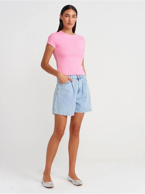 DILVIN T-shirt Court En Coton, Coupe Ajustée, Femme - Kiabi DILVIN T-shirt Court En Coton, Coupe Ajustée, Femme - Kiabi