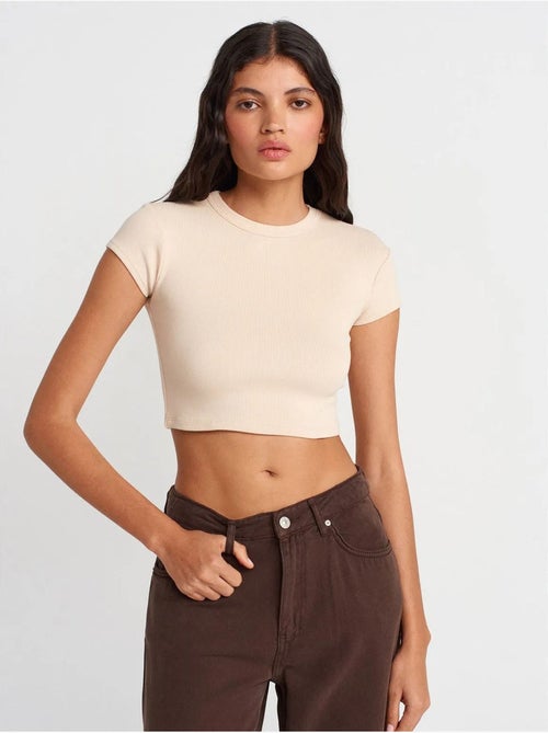 DILVIN T-shirt Court Femme Coupe Ajustée Col Rond - Kiabi DILVIN T-shirt Court Femme Coupe Ajustée Col Rond - Kiabi