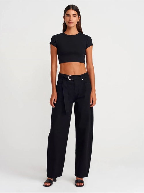 DILVIN T-shirt Court Femme Coupe Ajustée Col Rond - Kiabi DILVIN T-shirt Court Femme Coupe Ajustée Col Rond - Kiabi