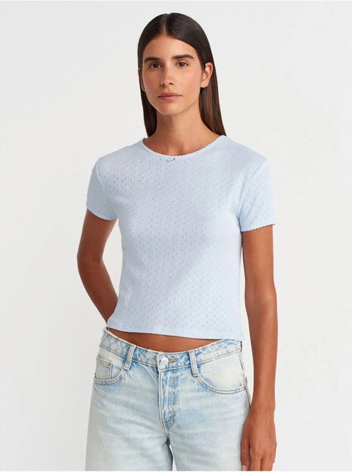 DILVIN T-shirt Crop Côtelé Femme - Kiabi DILVIN T-shirt Crop Côtelé Femme - Kiabi