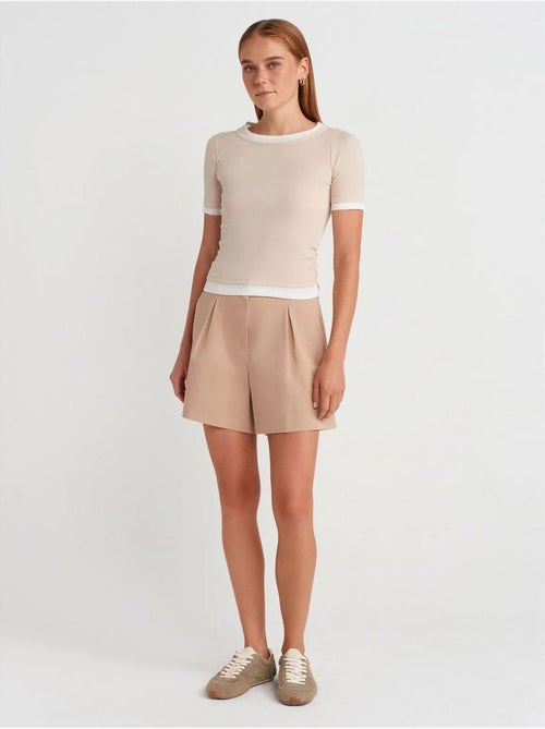 DILVIN T-shirt Crop Femme Coupe Slim À Col Rond - Kiabi DILVIN T-shirt Crop Femme Coupe Slim À Col Rond - Kiabi