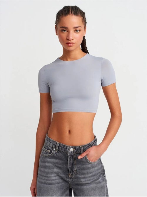 DILVIN T-shirt Crop Slim Fit Femme - Kiabi DILVIN T-shirt Crop Slim Fit Femme - Kiabi
