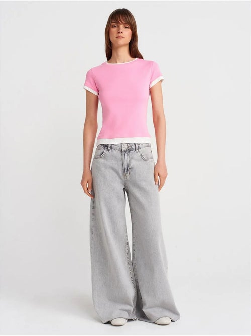 DILVIN T-shirt Femme Ajusté En Coton, Col Rond - Kiabi DILVIN T-shirt Femme Ajusté En Coton, Col Rond - Kiabi