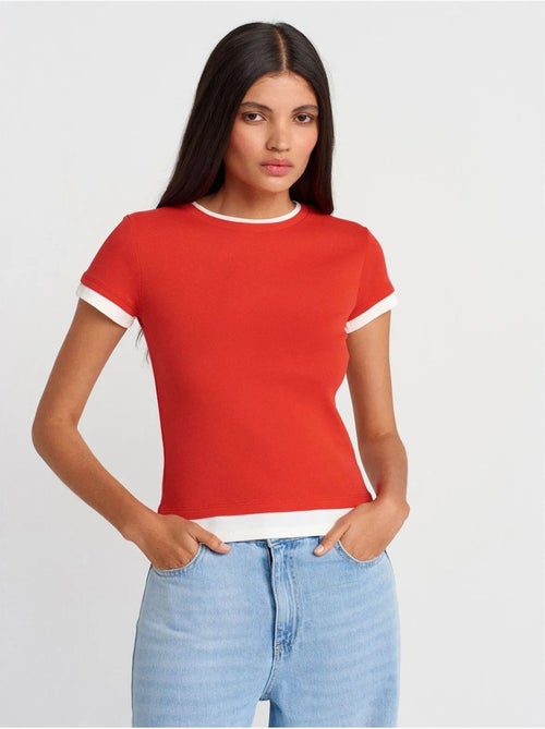 DILVIN T-shirt Femme Ajusté En Coton, Col Rond - Kiabi DILVIN T-shirt Femme Ajusté En Coton, Col Rond - Kiabi