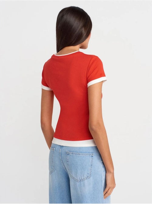 DILVIN T-shirt Femme Ajusté En Coton, Col Rond - Kiabi DILVIN T-shirt Femme Ajusté En Coton, Col Rond - Kiabi