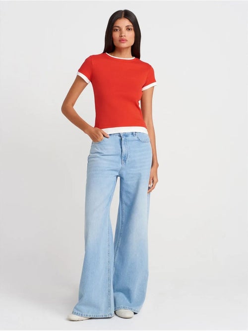 DILVIN T-shirt Femme Ajusté En Coton, Col Rond - Kiabi DILVIN T-shirt Femme Ajusté En Coton, Col Rond - Kiabi