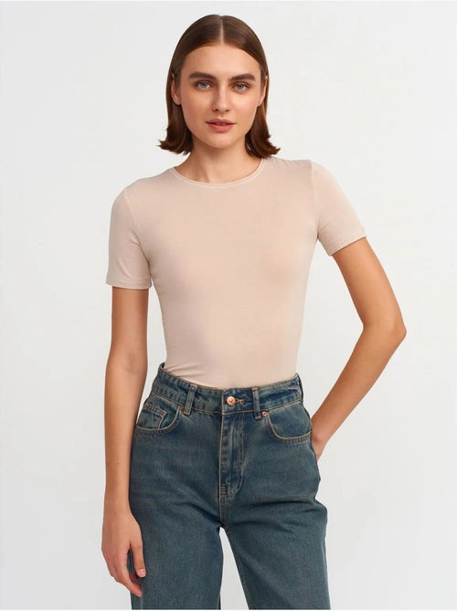 DILVIN T-shirt Femme Coupe Ajustée À Col Rond - Kiabi DILVIN T-shirt Femme Coupe Ajustée À Col Rond - Kiabi