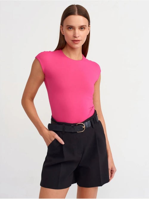 DILVIN T-shirt Femme Coupe Ajustée Col Rond - Kiabi DILVIN T-shirt Femme Coupe Ajustée Col Rond - Kiabi