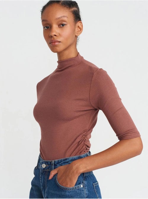 DILVIN T-shirt Femme Coupe Slim À Col Montant Court - Kiabi DILVIN T-shirt Femme Coupe Slim À Col Montant Court - Kiabi