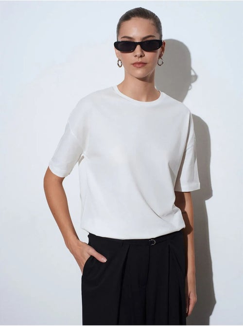 DILVIN T-shirt Femme En Coton À Col Rond - Kiabi DILVIN T-shirt Femme En Coton À Col Rond - Kiabi