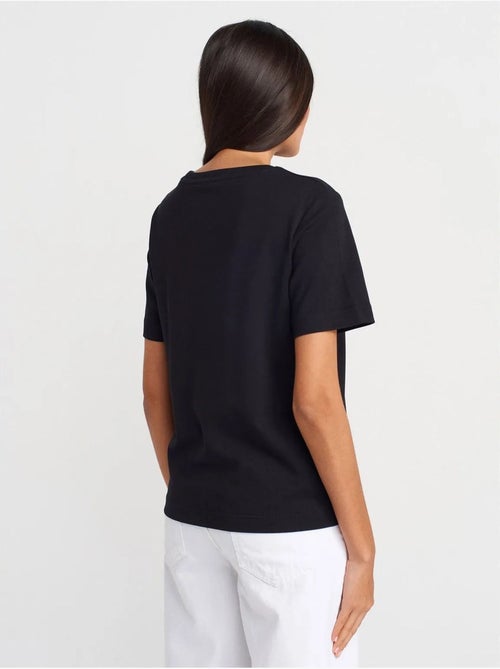DILVIN T-shirt Femme En Coton À Col Rond - Kiabi DILVIN T-shirt Femme En Coton À Col Rond - Kiabi
