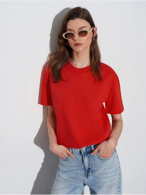 DILVIN T-shirt Femme En Coton À Col Rond - Kiabi DILVIN T-shirt Femme En Coton À Col Rond - Kiabi