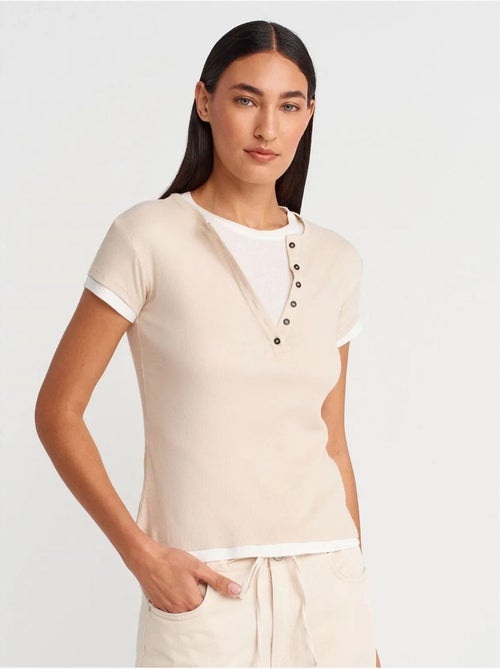 DILVIN T-shirt Femme En Coton À Col V Et Patte De Boutonnage - Kiabi