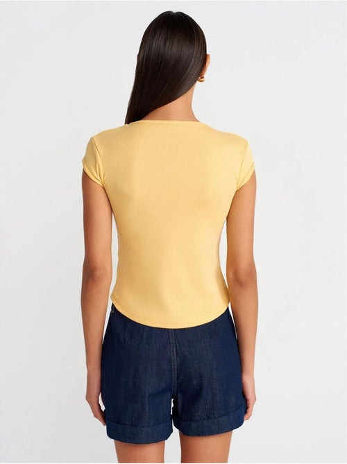 DILVIN T-shirt Femme En Coton, Coupe Ajustée, Col Rond - Kiabi DILVIN T-shirt Femme En Coton, Coupe Ajustée, Col Rond - Kiabi