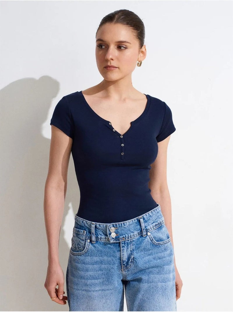 DILVIN T-shirt Femme En Coton, Coupe Slim, Col Rond Bleu marine - Kiabi