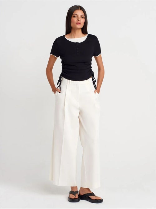 DILVIN T-shirt Femme En Coton, Coupe Slim, Col Rond - Kiabi DILVIN T-shirt Femme En Coton, Coupe Slim, Col Rond - Kiabi