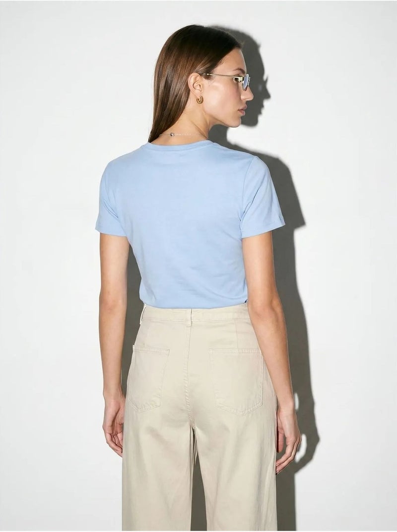DILVIN T-shirt femme uni à col rond Bleu ciel - Kiabi