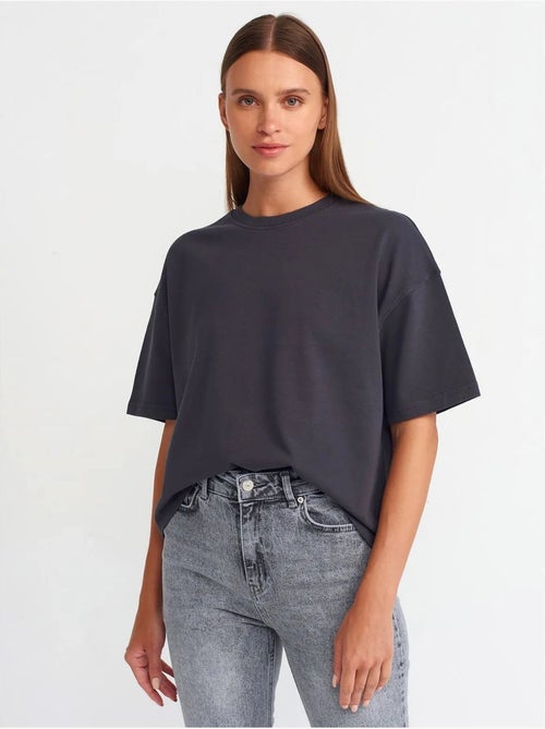 DILVIN T-shirt Oversize En Coton À Col Rond - Kiabi DILVIN T-shirt Oversize En Coton À Col Rond - Kiabi
