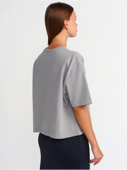 DILVIN T-shirt Oversize En Coton À Col Rond - Kiabi DILVIN T-shirt Oversize En Coton À Col Rond - Kiabi