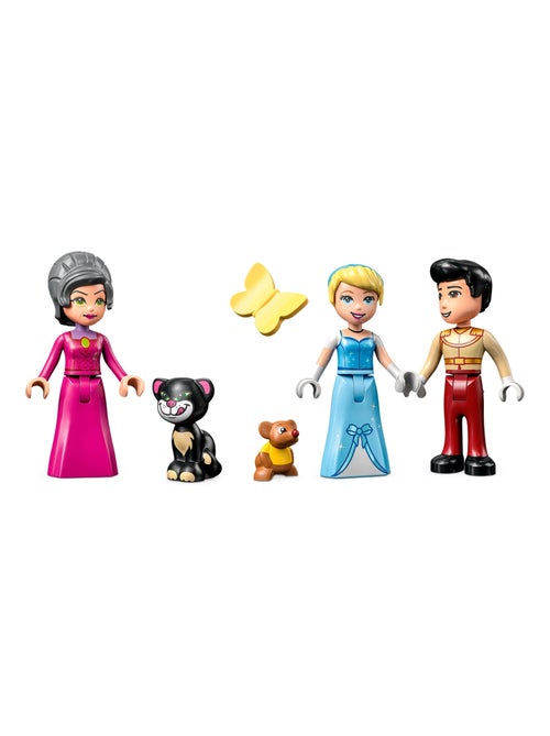 Disney Le château de Cendrillon et du Prince charmant - Kiabi