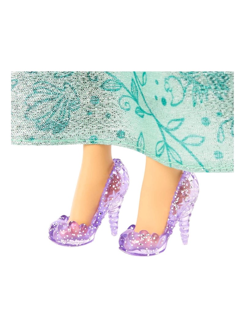 Disney poupée Ariel articulée avec tenue Scintillante et accessoires Vert - Kiabi