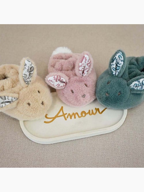 Doudou et Compagnie - Coffret Chaussons et Doudou - Kiabi