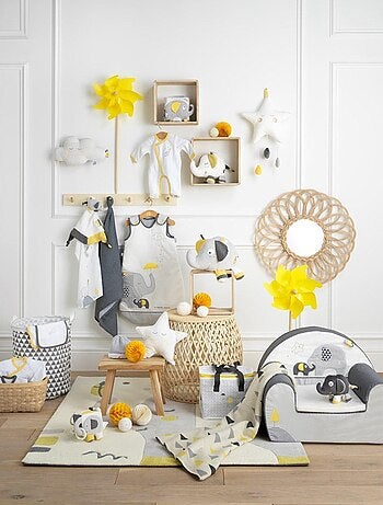 Doudou mouchoir Eléphant en velours - SAUTHON