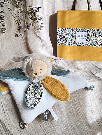 Doudou pétale polyester collection BOH'AIME Lion